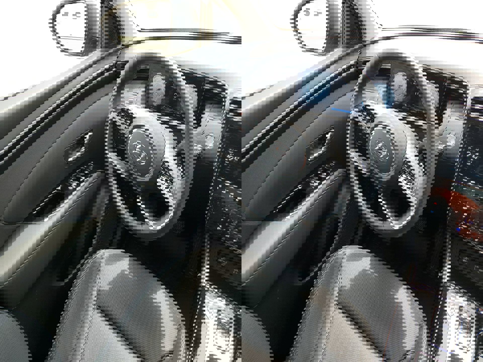 Used 2024 Hyundai Tucson Limited image 17