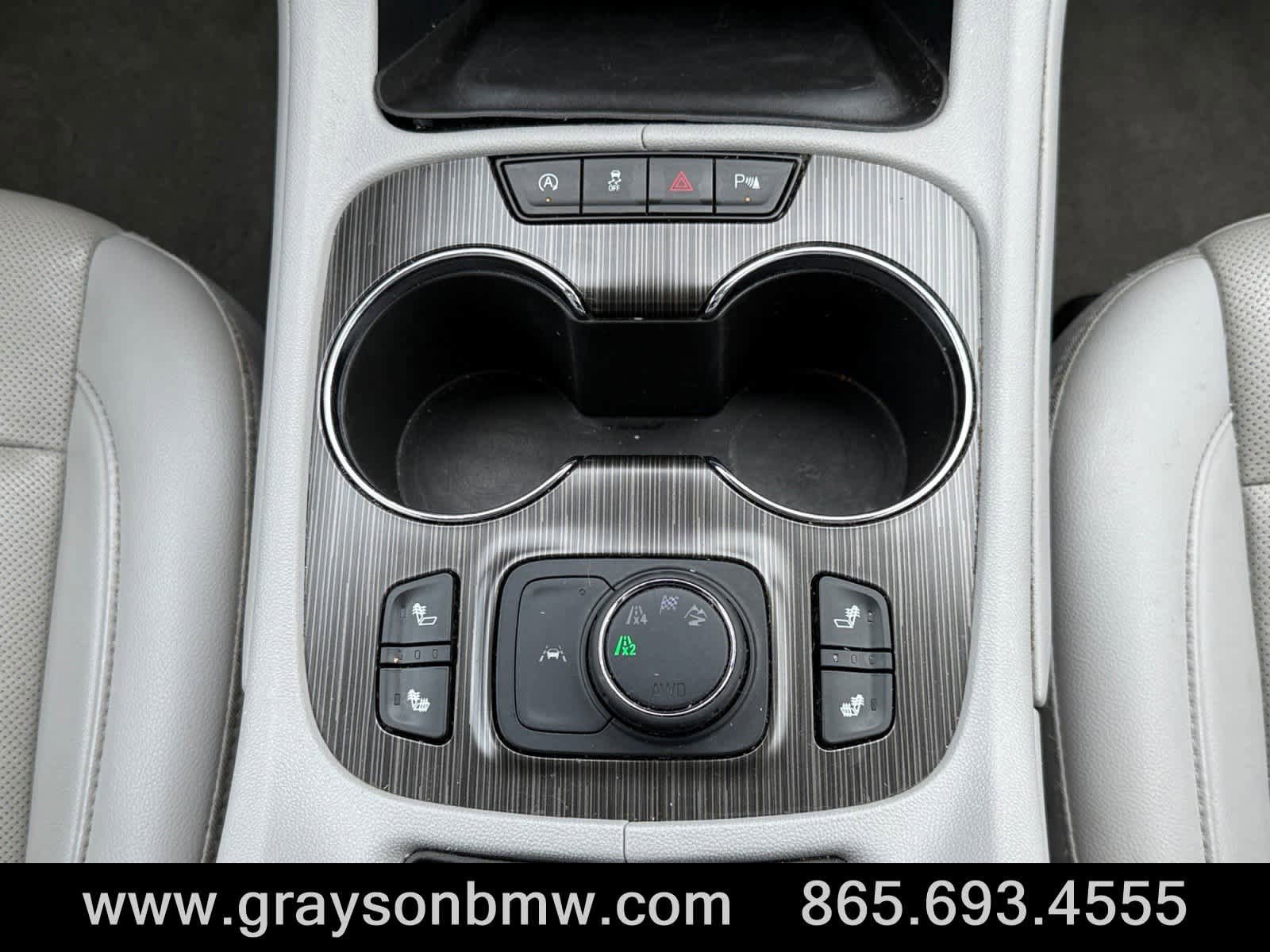 Used 2021 GMC Acadia SLT AWD/4WD image 25