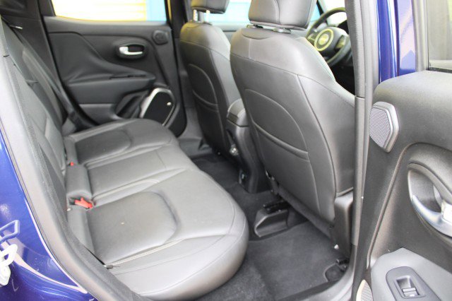 Used 2019 Jeep Renegade Limited w/ UConnect 8.4 Nav Group image 21