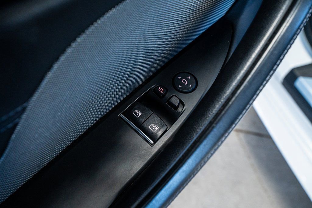 Used 2020 BMW M8 Coupe w/ Driving Assistance Package image 33