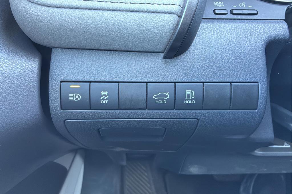 Used 2022 Toyota Camry SE image 28