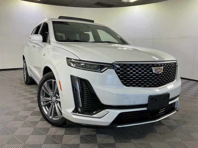 Certified 2025 Cadillac XT6 Premium Luxury w/ Technology Package image 41