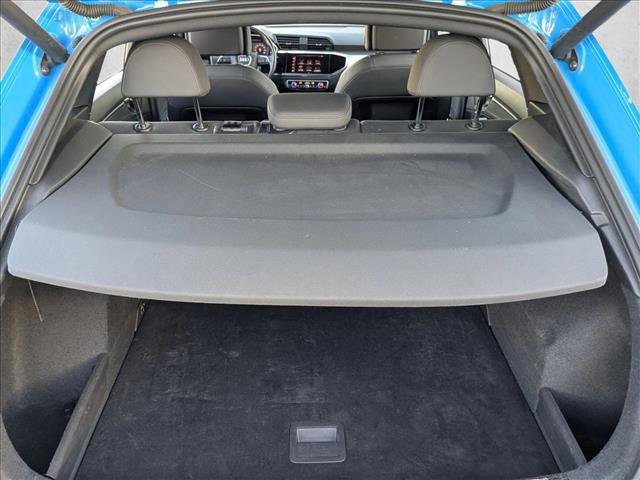 Used 2020 Audi Q3 2.0T Premium w/ Convenience Package image 6