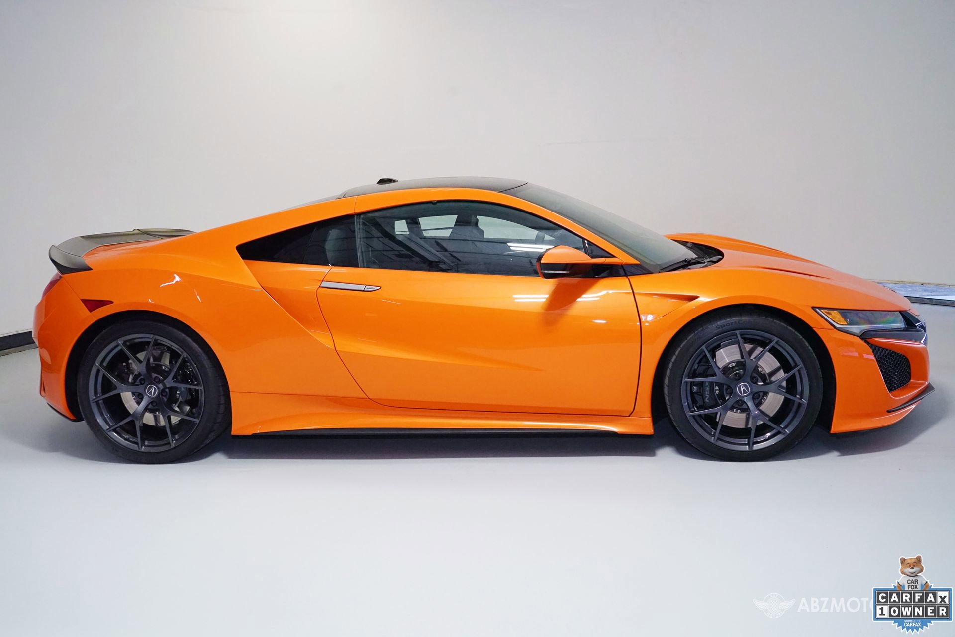 Used 2020 Acura NSX image 4