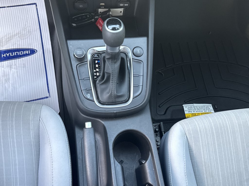 Certified 2023 Hyundai Kona SEL AWD/4WD image 26