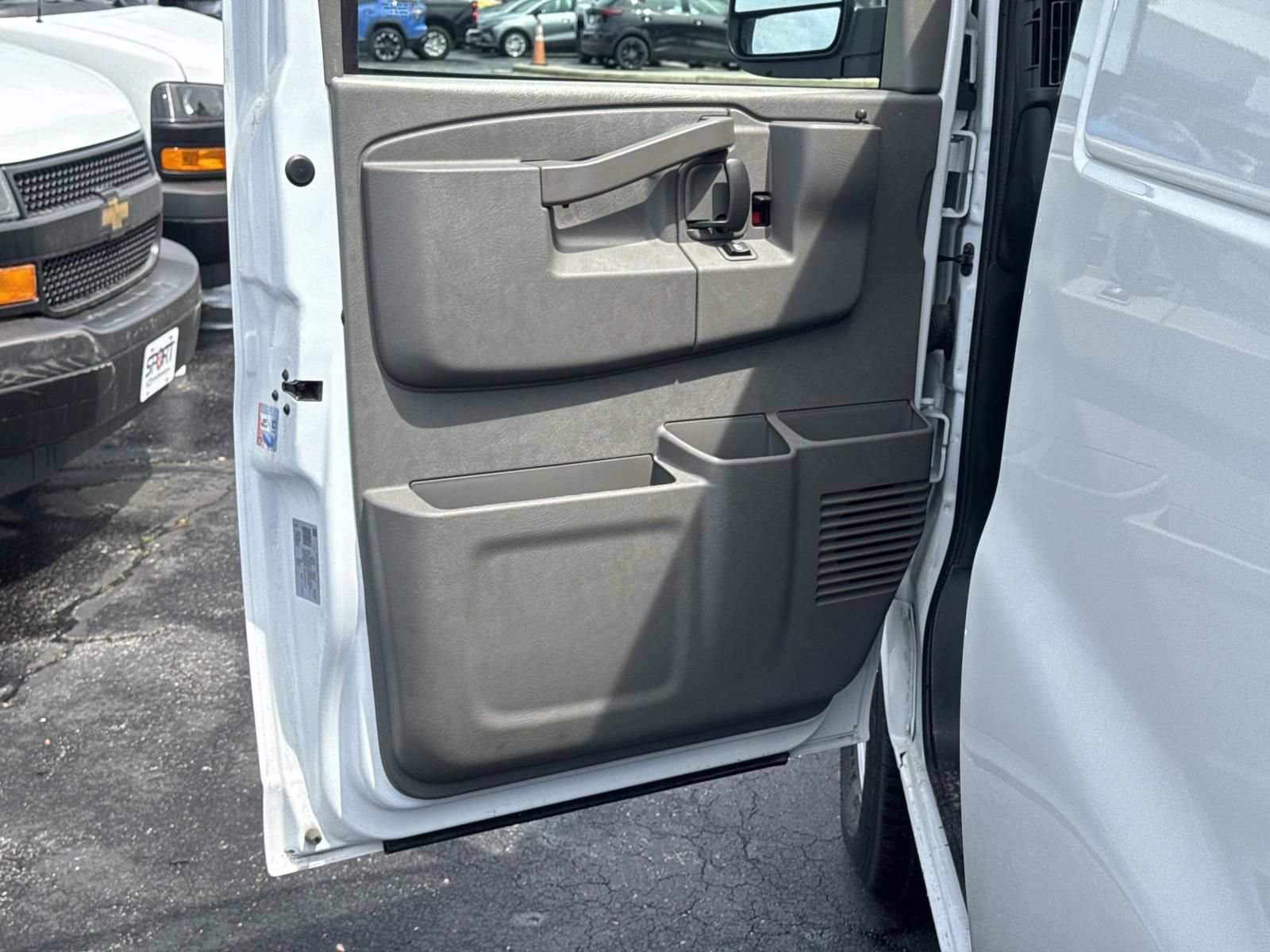 New 2025 Chevrolet Express 2500 w/ Driver Convenience Package RWD image 15