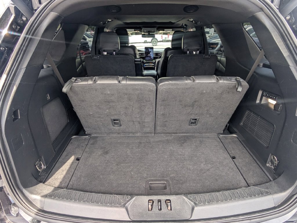 Used 2023 Ford Explorer ST w/ Equipment Group 401A AWD/4WD image 16