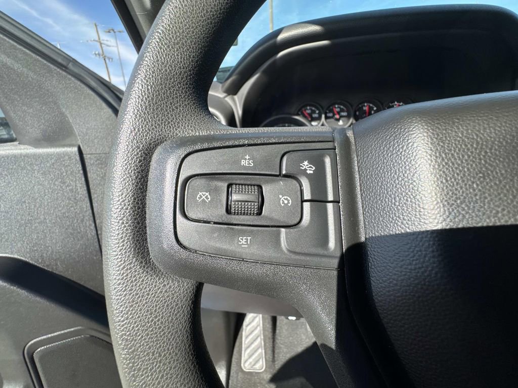 Certified 2024 Chevrolet Silverado 1500 Custom image 24