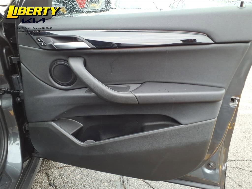 Used 2022 BMW X2 xDrive28i w/ Convenience Package image 8