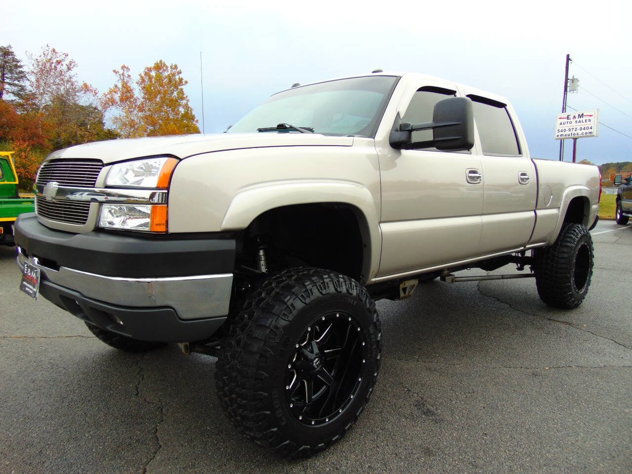 Used 2004 Chevrolet Silverado 2500 LT w/ Heavy-Duty Power Package image 68