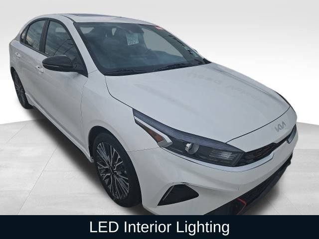 Used 2024 Kia Forte GT-Line w/ GT-Line Premium Package image 15