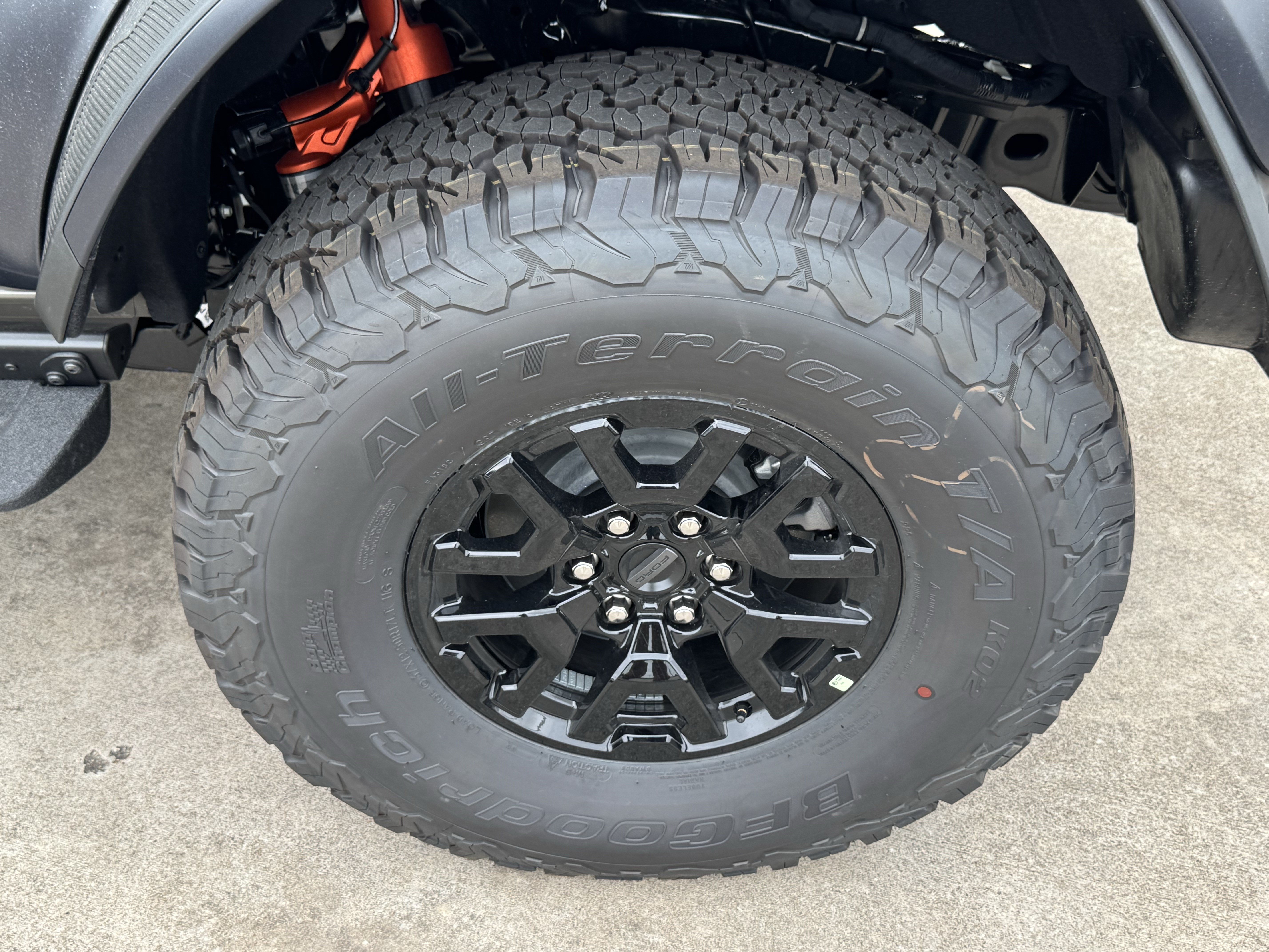 New 2026 Ford Bronco Raptor AWD/4WD image 9