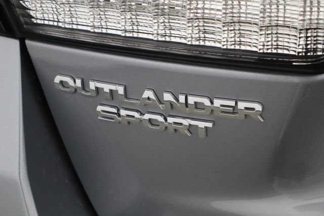 Used 2025 Mitsubishi Outlander Sport ES AWD/4WD image 35