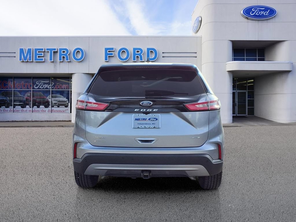 Used 2022 Ford Edge SEL w/ Convenience Package AWD/4WD image 5