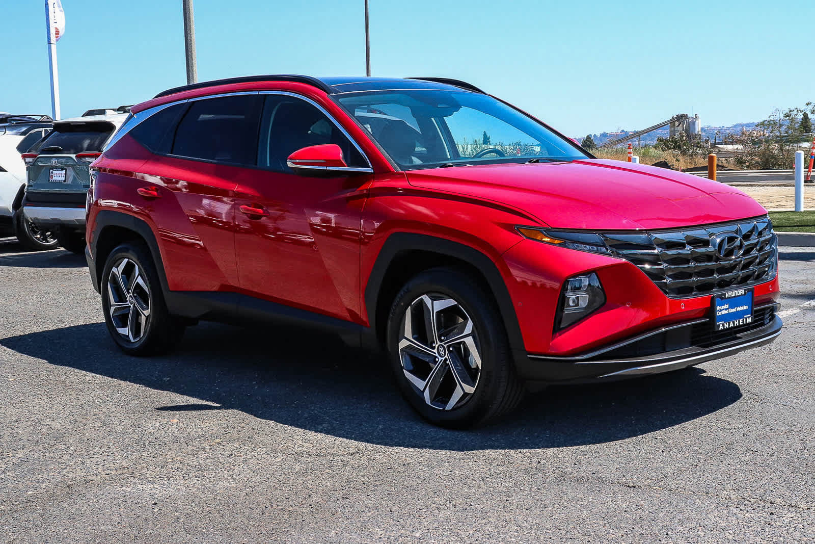 Used 2022 Hyundai Tucson Limited w/ Cargo Package AWD/4WD image 3