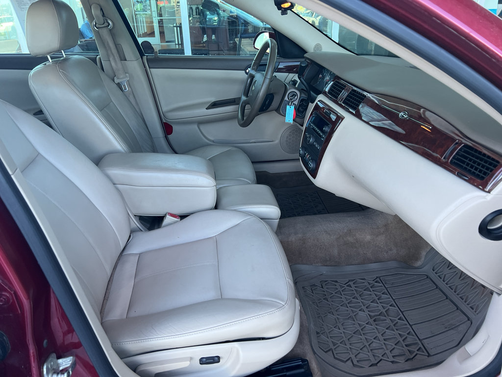 Used 2007 Chevrolet Impala LT FWD image 22