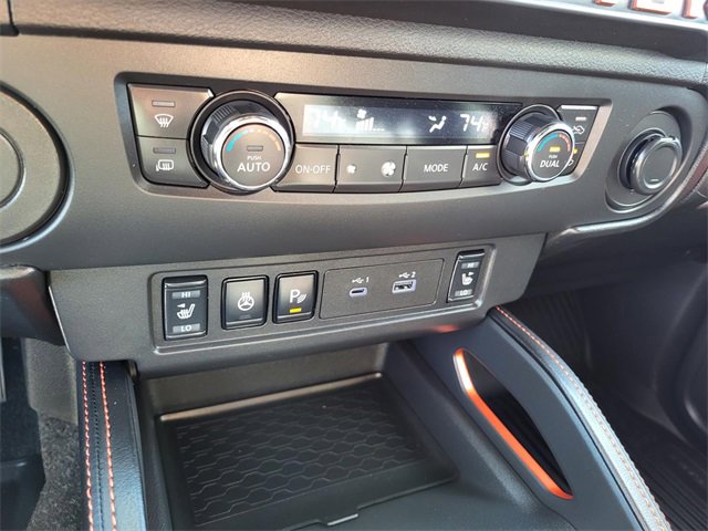 Used 2025 Nissan Frontier Pro-X w/ Pro Convenience Package image 7
