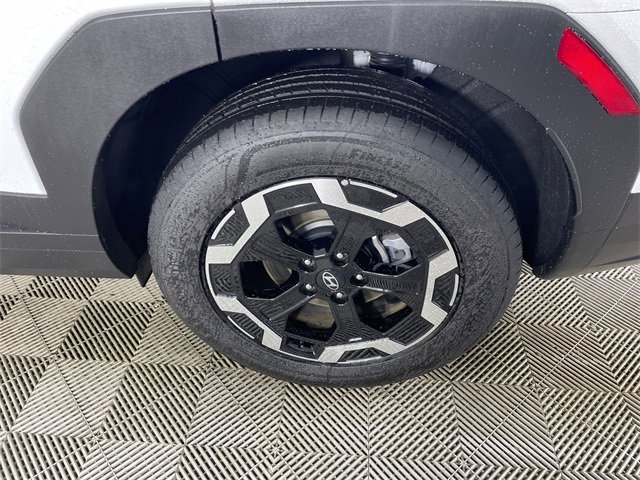 Used 2025 Hyundai Santa Fe SEL image 21