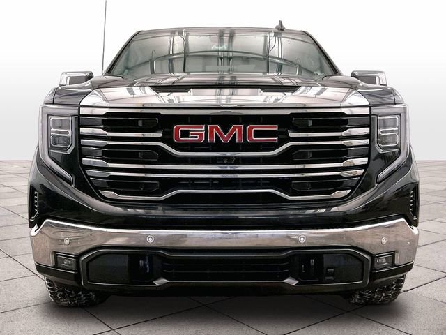 Used 2022 GMC Sierra 1500 SLT w/ SLT Premium Plus Package AWD/4WD image 3