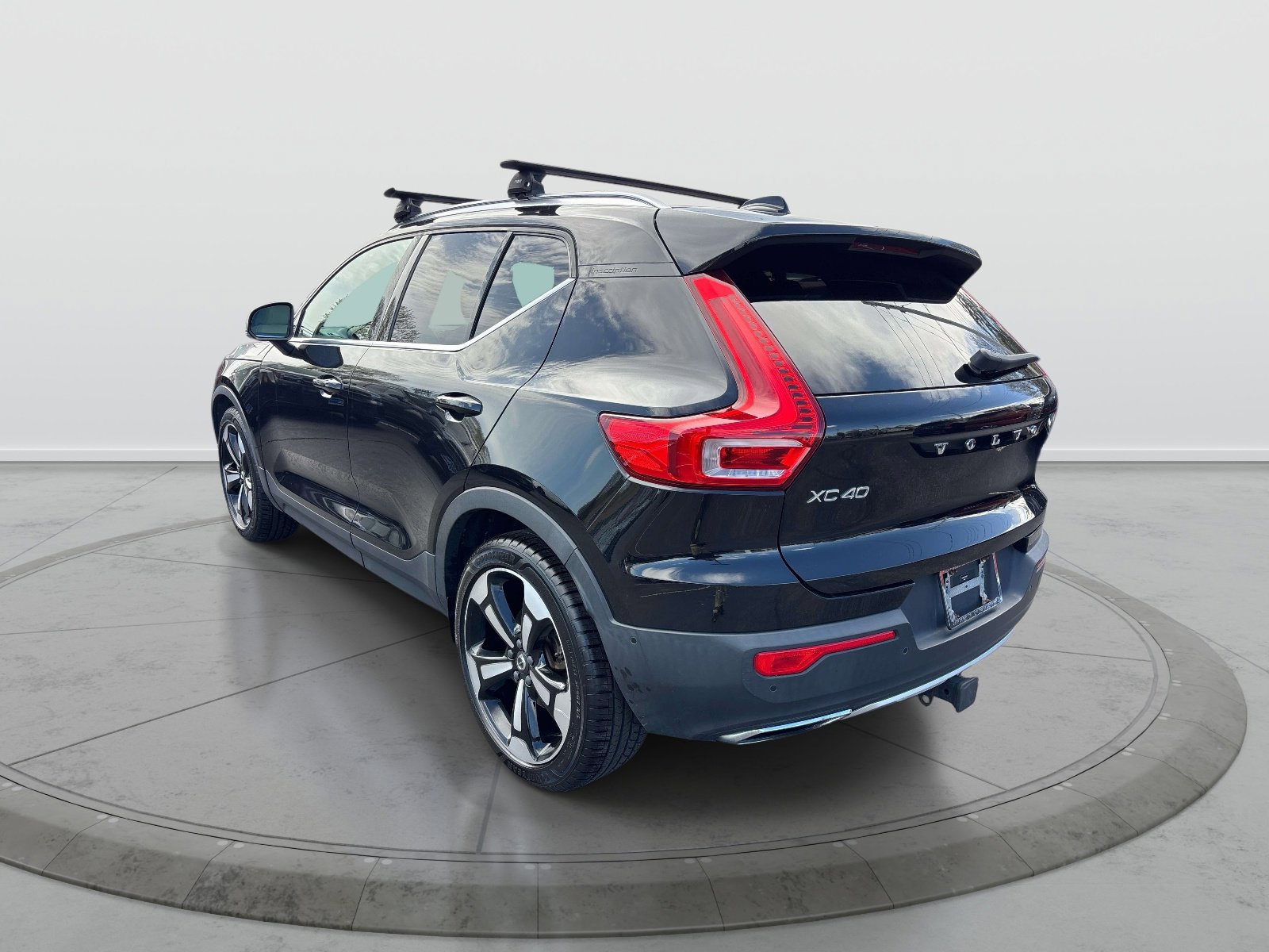 Used 2019 Volvo XC40 T5 Inscription AWD/4WD image 3