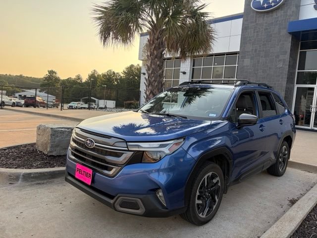Used 2025 Subaru Forester Limited AWD/4WD image 3