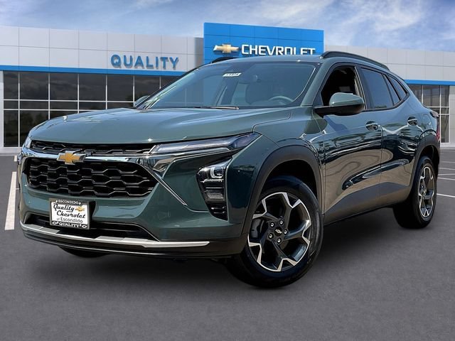New 2026 Chevrolet Trax LT w/ Driver Confidence Package FWD image 2