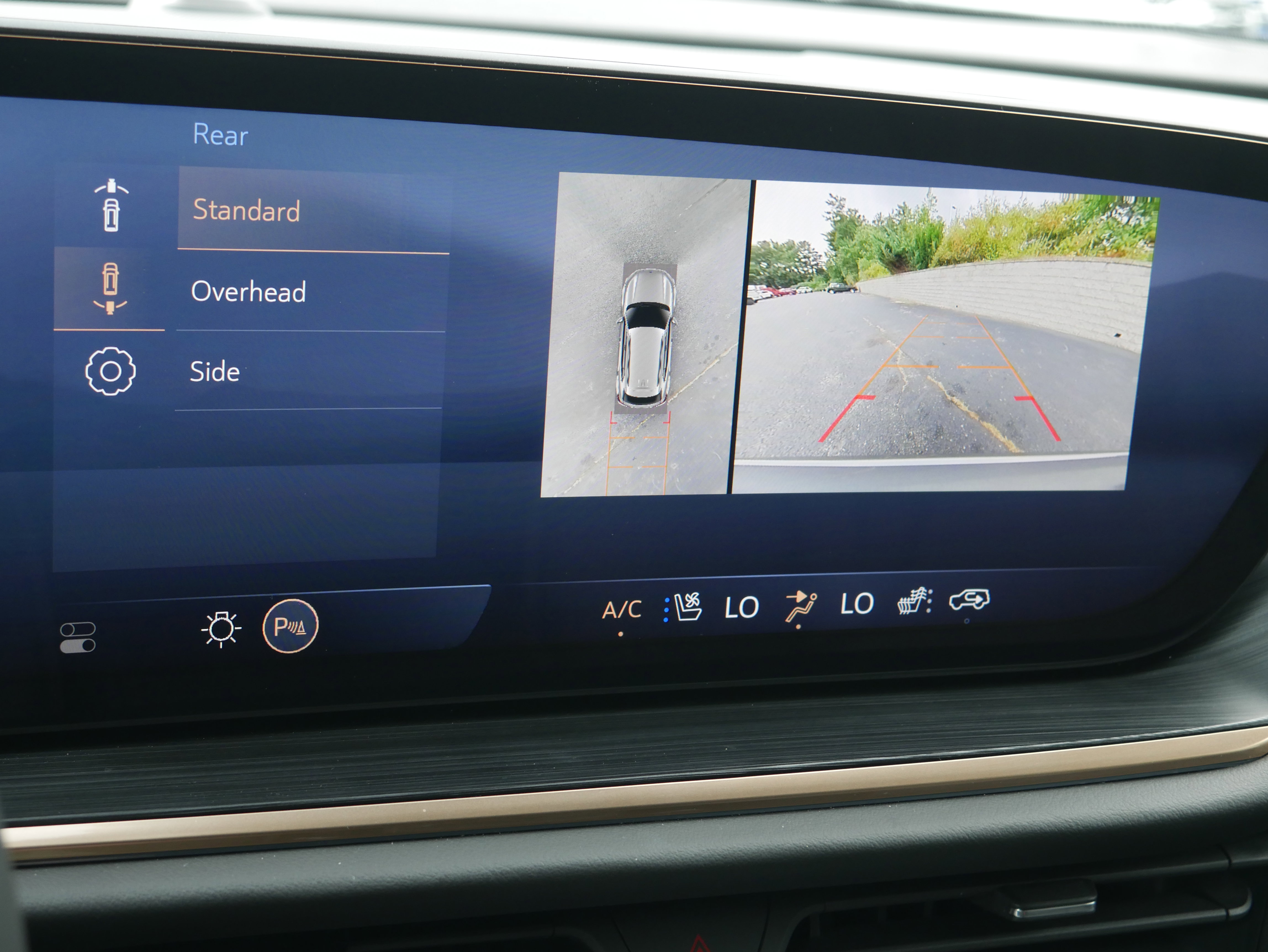 Certified 2024 Buick Envision Avenir image 18