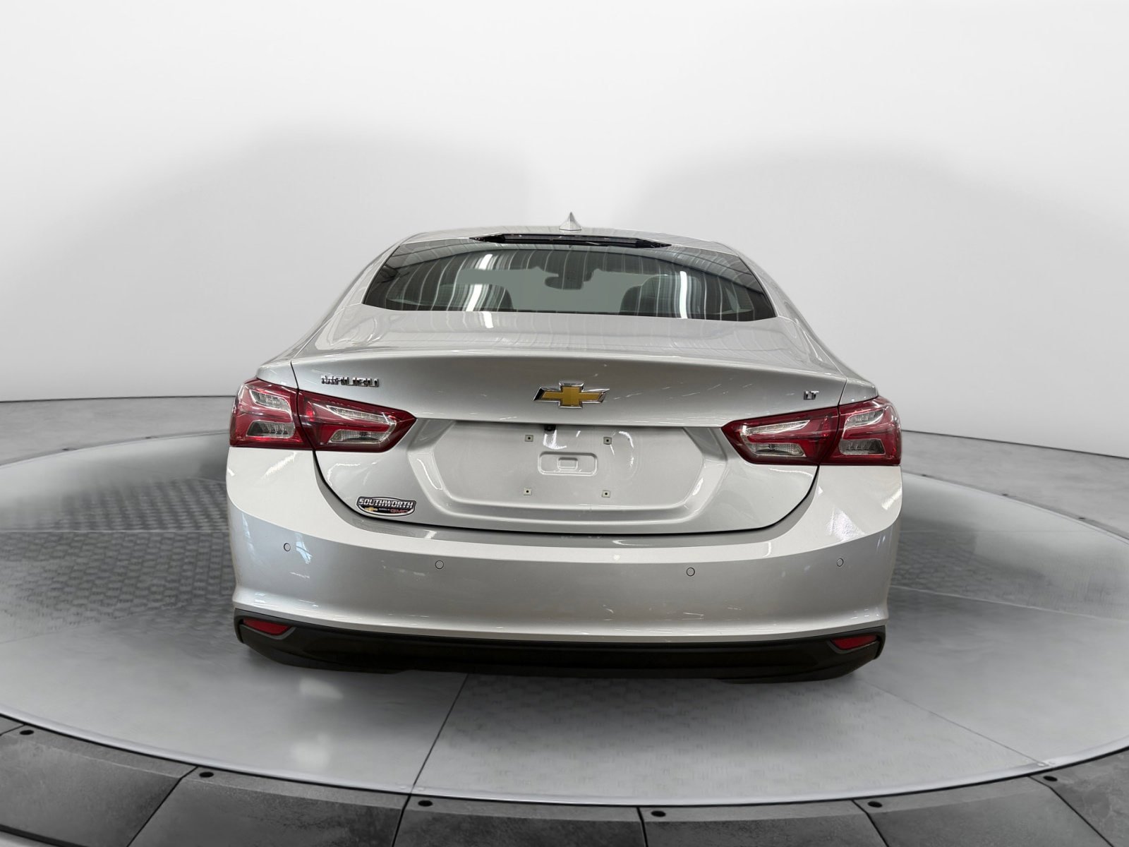 Used 2021 Chevrolet Malibu LT FWD image 6