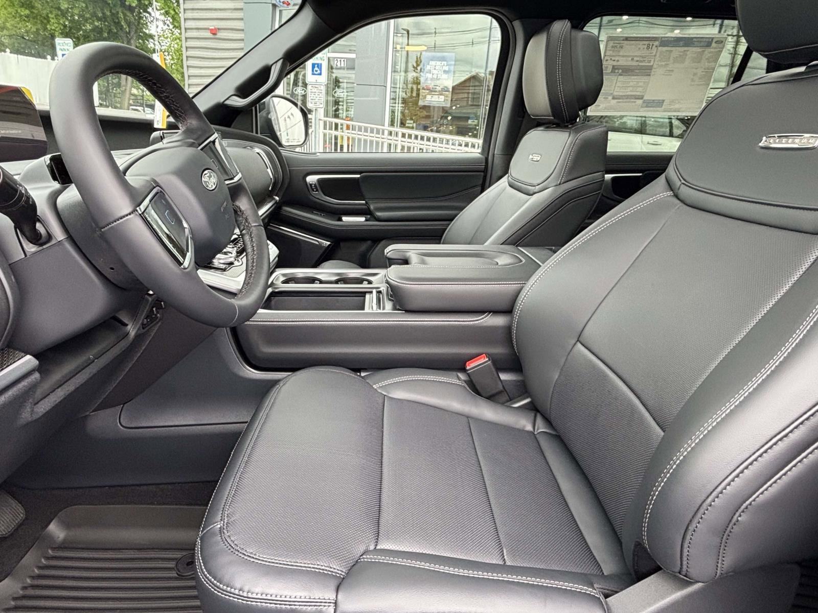 New 2026 Ford Expedition Platinum w/ Stealth Performance Package AWD/4WD image 25