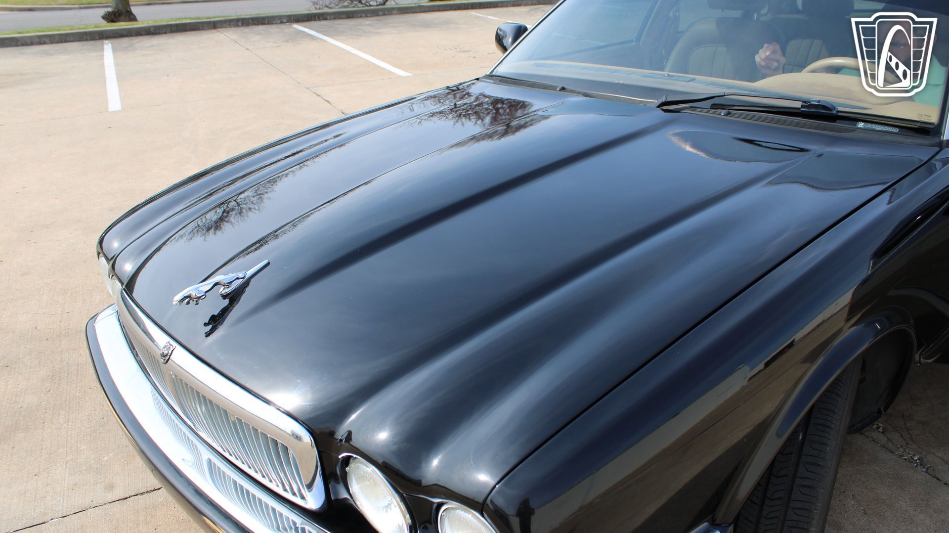 Used 1995 Jaguar XJ6 image 29