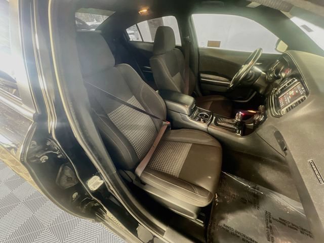 Used 2023 Dodge Charger SXT RWD image 30