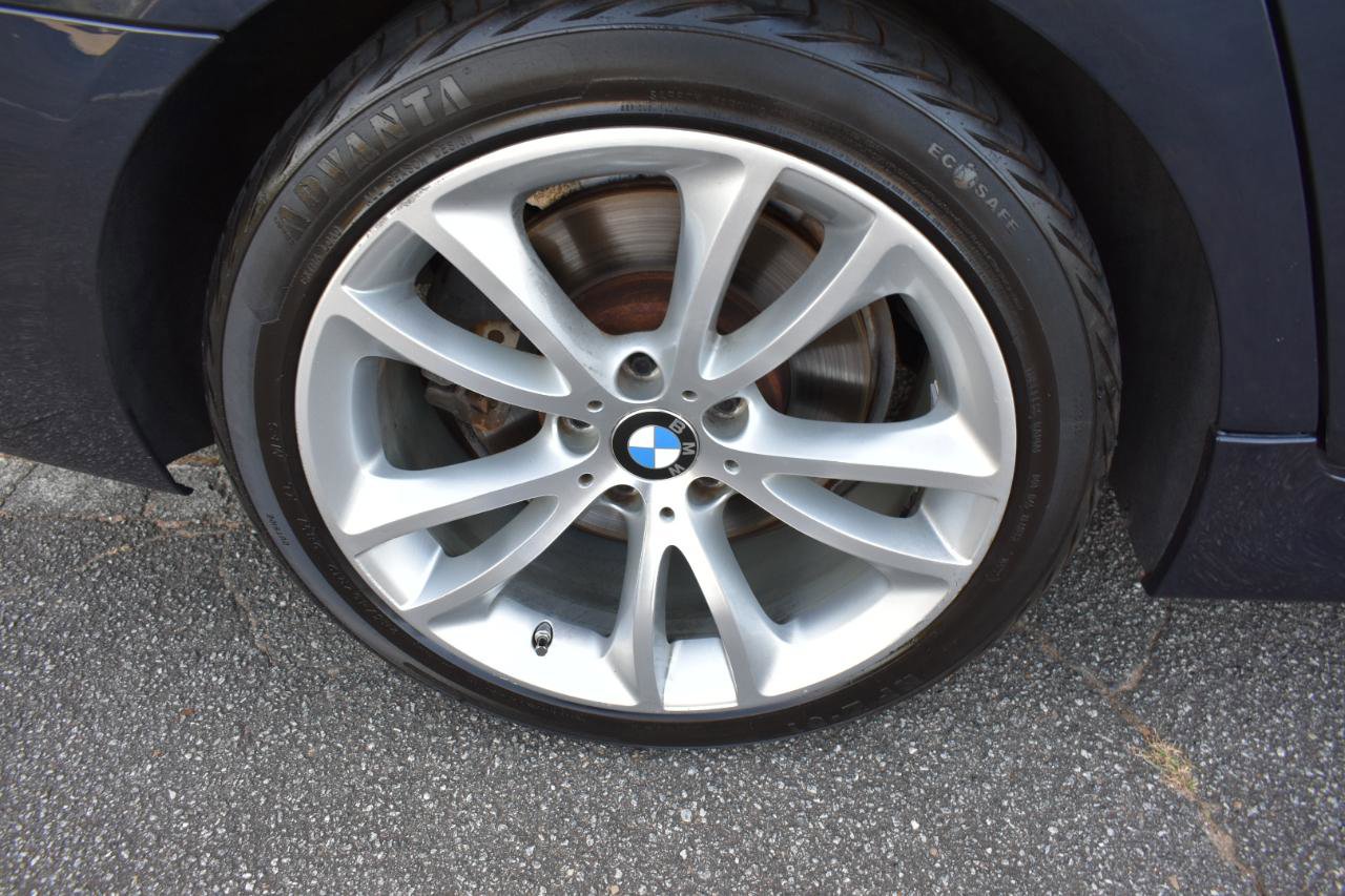 Used 2015 BMW 550i Sedan RWD image 39