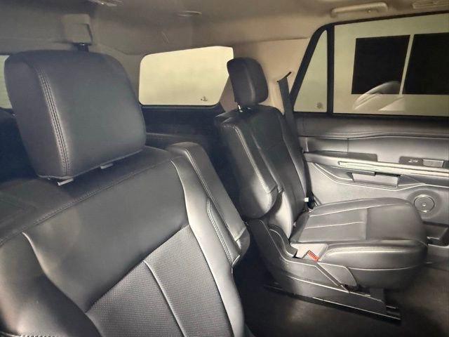 Used 2022 Ford Expedition XLT image 49