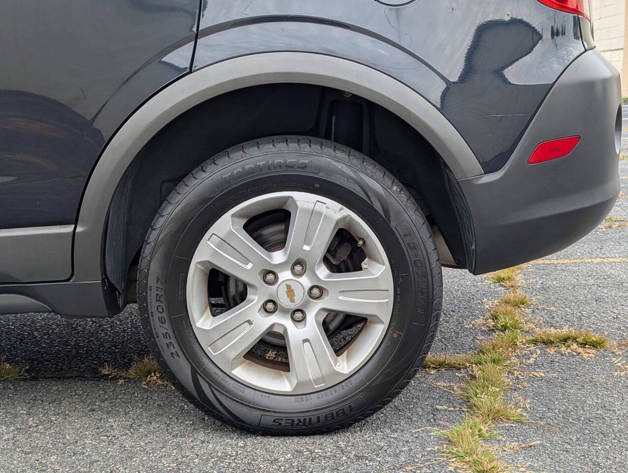 Used 2015 Chevrolet Captiva Sport LS FWD image 30