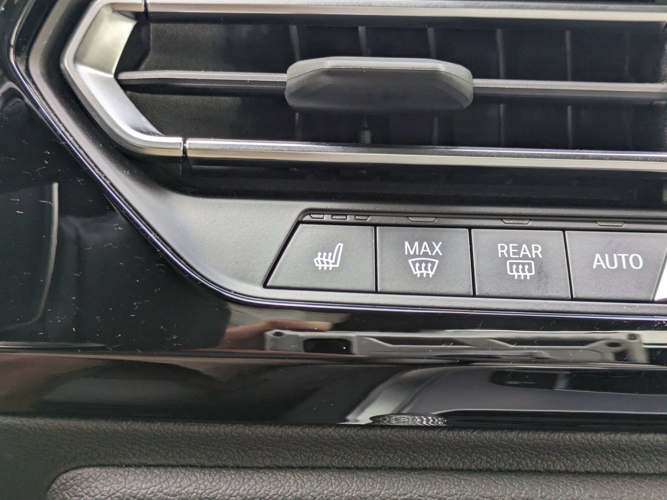 Used 2022 BMW Z4 sDrive30i w/ M Sport Package image 31