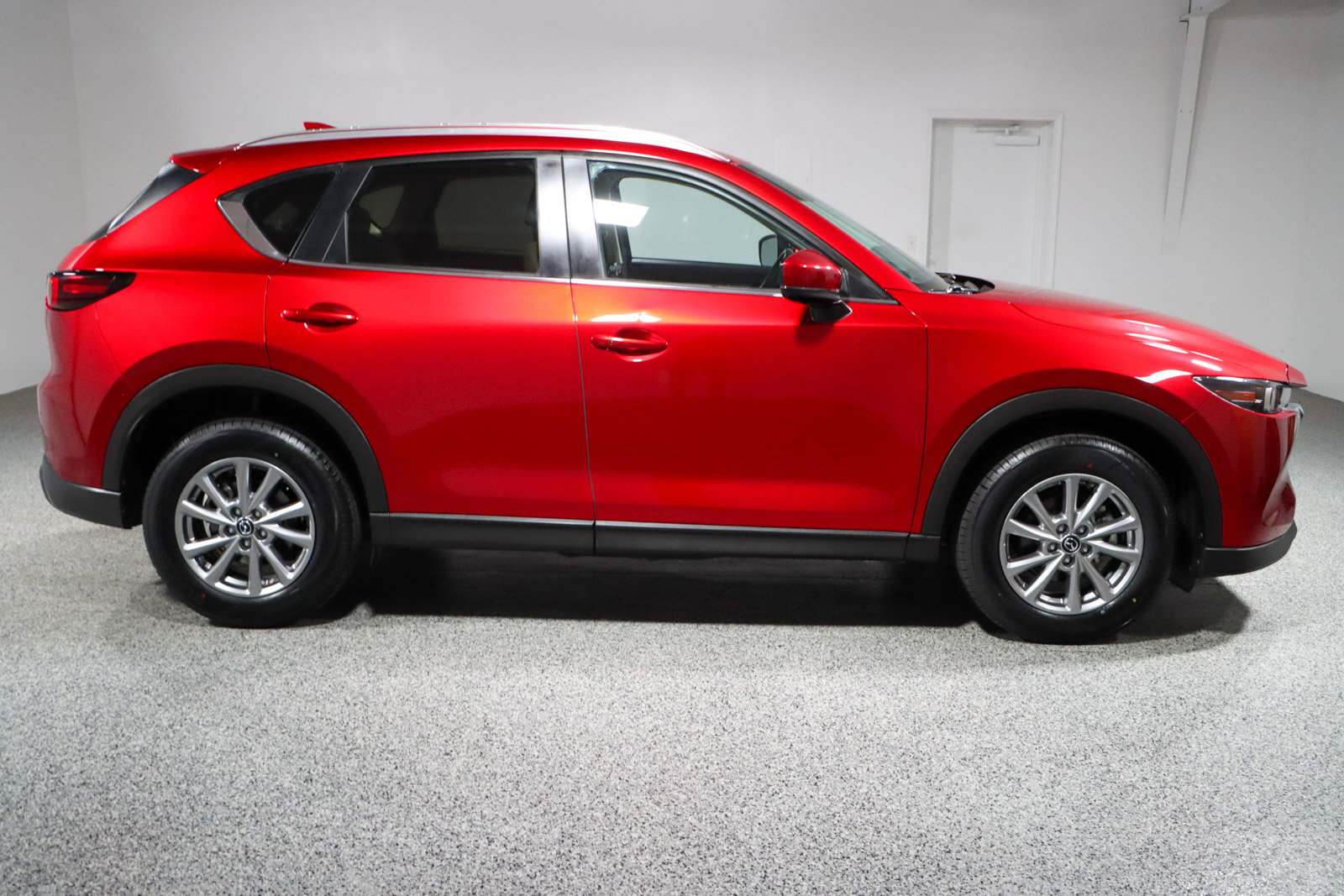 Used 2022 MAZDA CX-5 AWD 2.5 S w/ Select Package image 6