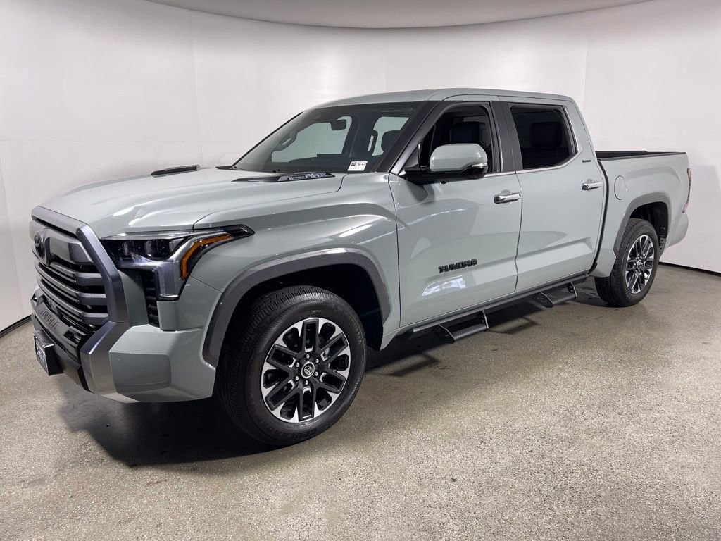 Used 2024 Toyota Tundra Limited image 7