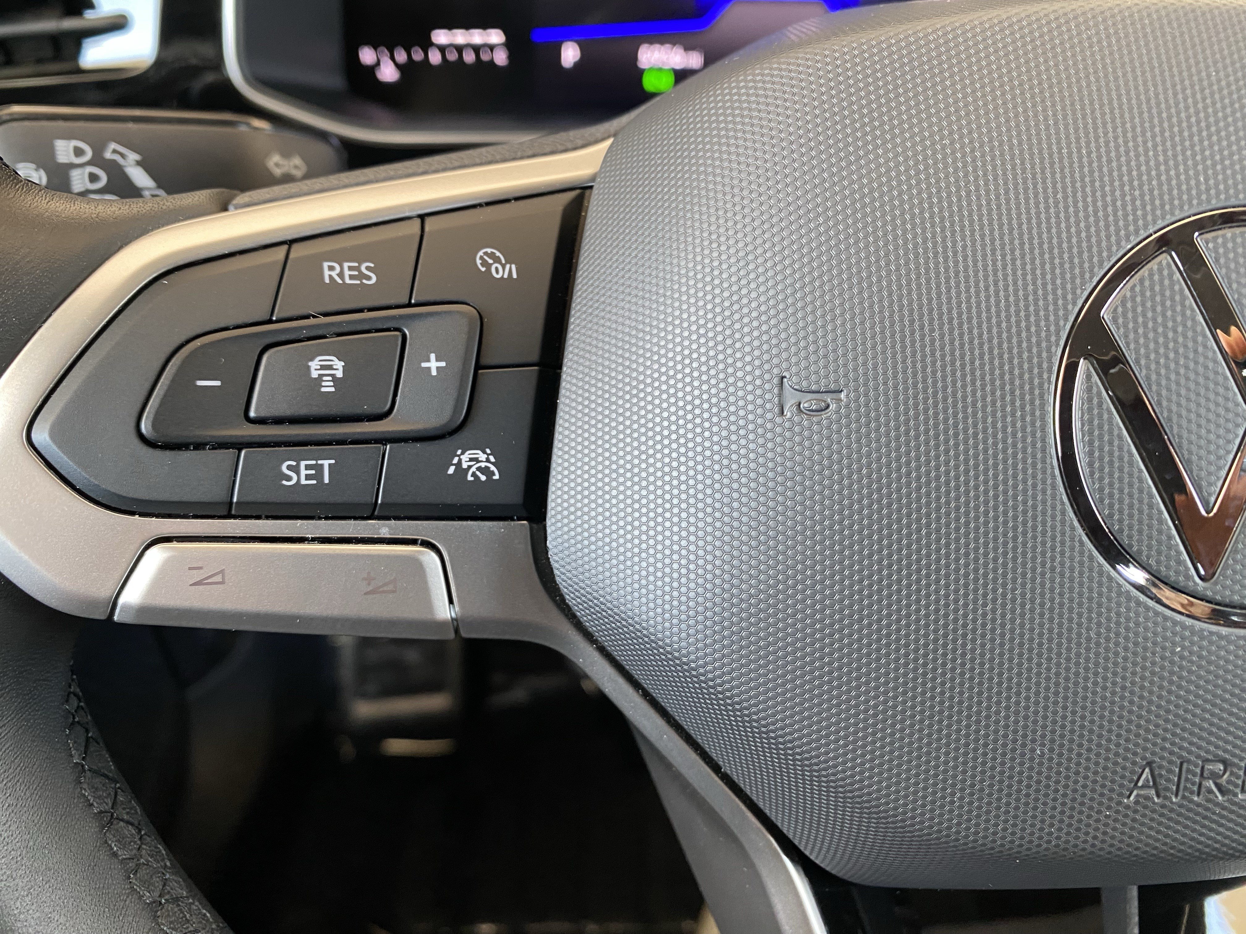 Certified 2026 Volkswagen Jetta Sport FWD image 6