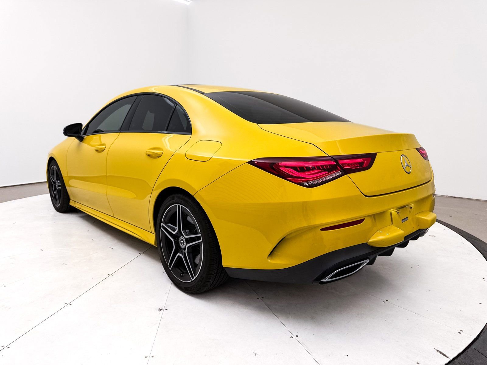 Used 2020 Mercedes-Benz CLA 250 image 16