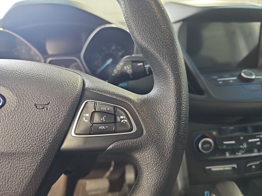 Used 2019 Ford Escape SE AWD/4WD image 17