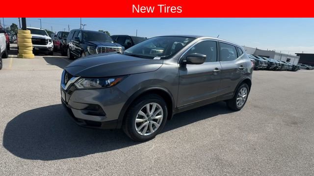 Used 2021 Nissan Rogue Sport S FWD image 4