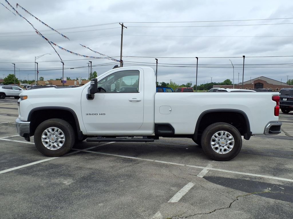 Used 2022 Chevrolet Silverado 3500 LT w/ Convenience Package RWD image 4