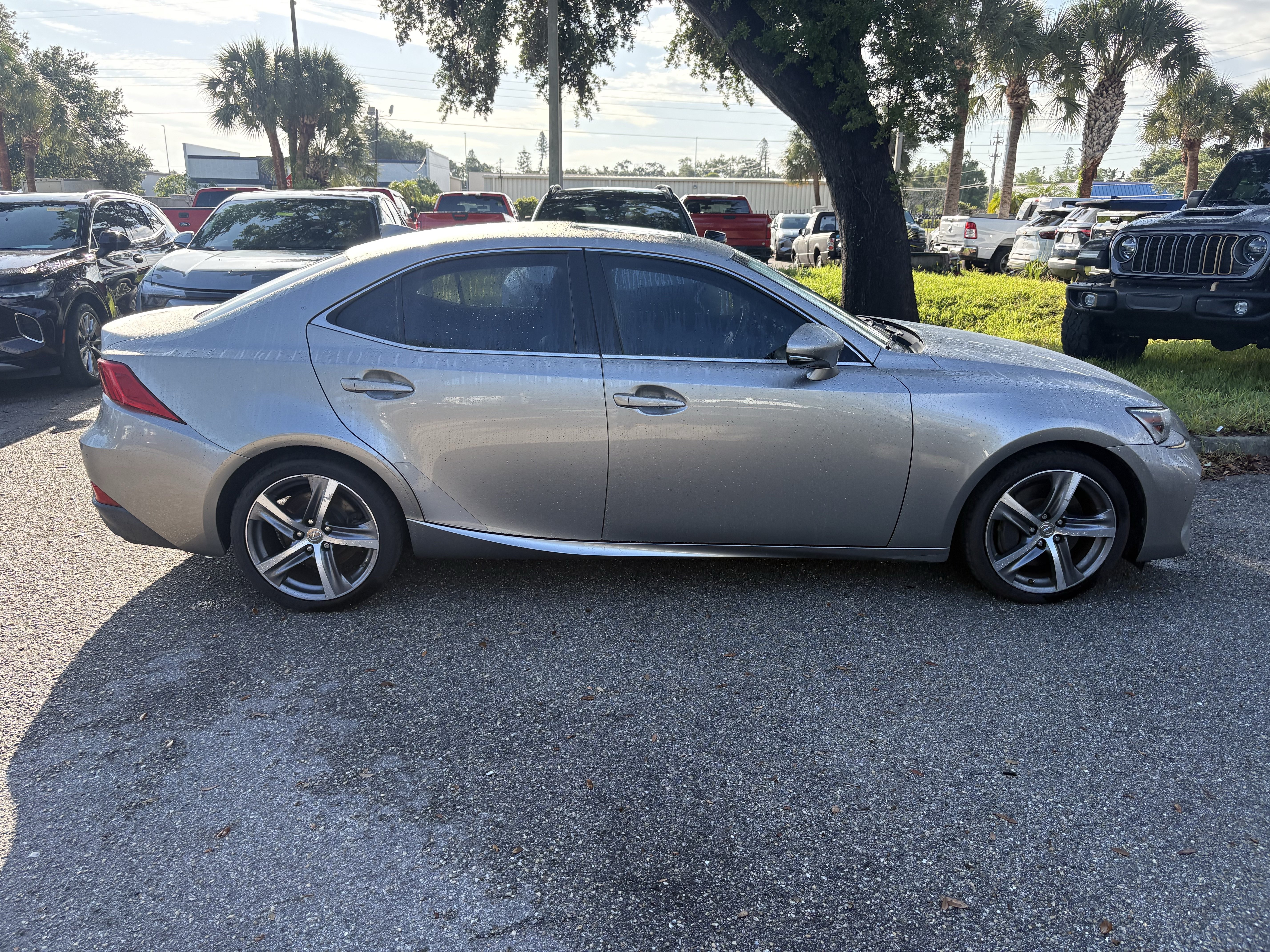 Used 2017 Lexus IS 200t w/ Premium Package RWD image 11