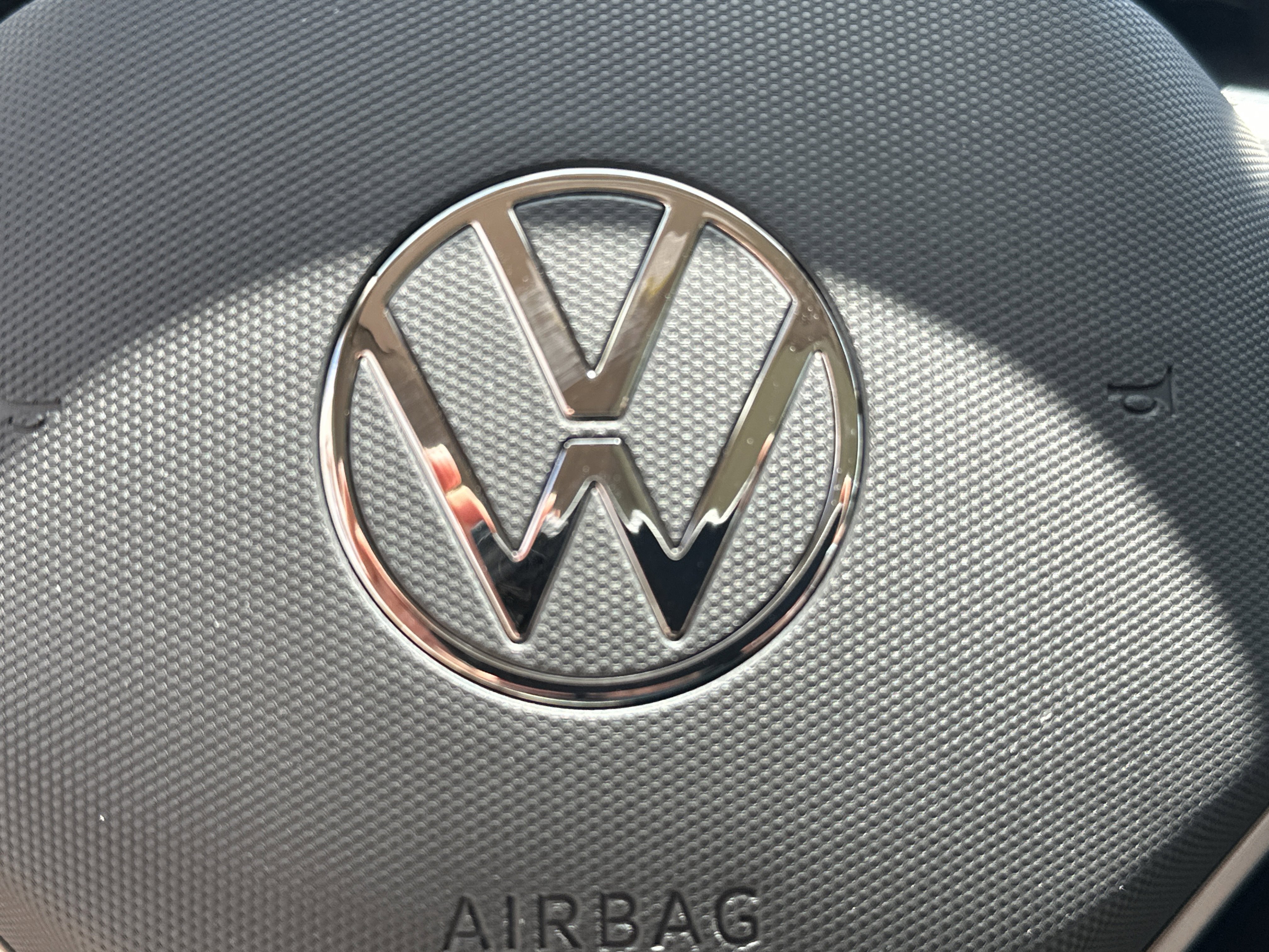 New 2026 Volkswagen Atlas SE image 18