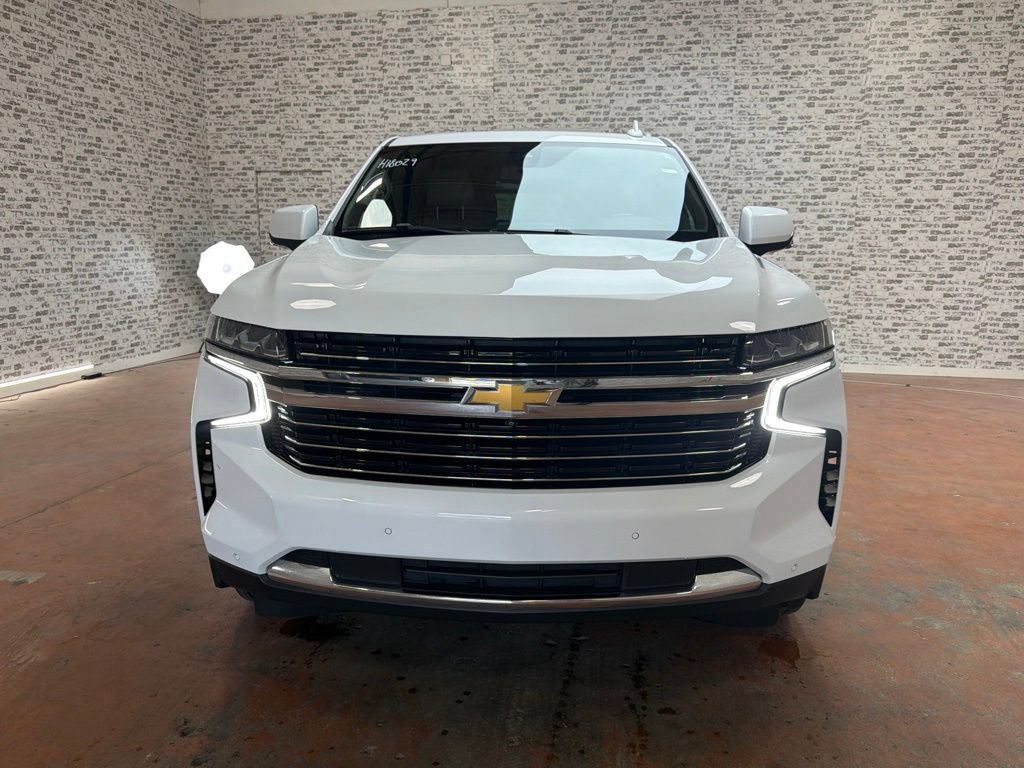Used 2022 Chevrolet Tahoe LT w/ Luxury Package RWD image 2