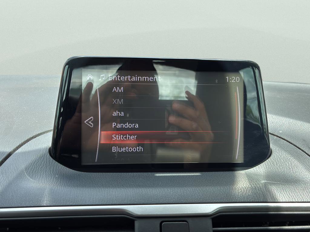 Used 2018 MAZDA MAZDA3 Sport FWD image 25