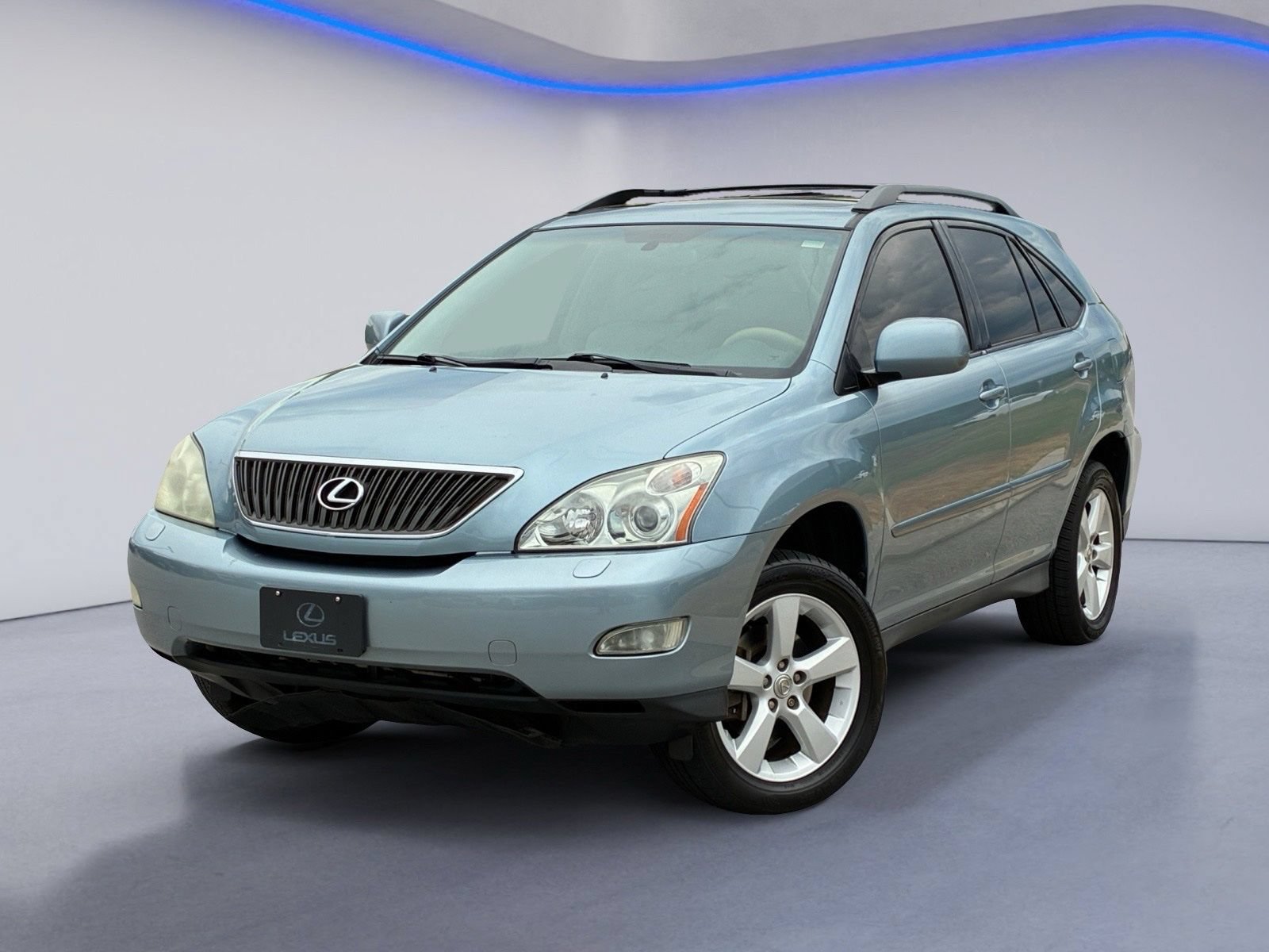 Used 2005 Lexus RX 330 AWD w/ Premium Plus Pkg video 2