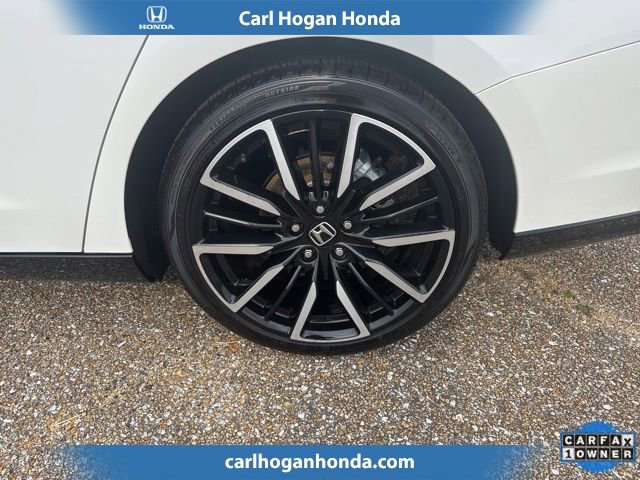 Used 2023 Honda Accord Touring image 9
