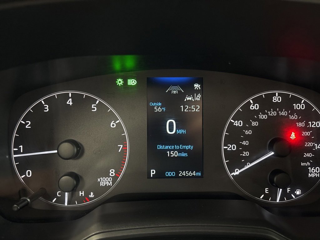 Used 2025 Toyota Corolla LE image 37