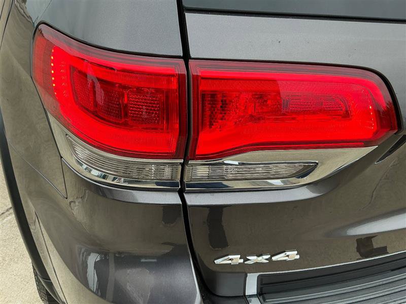 Used 2014 Jeep Grand Cherokee Limited AWD/4WD image 22